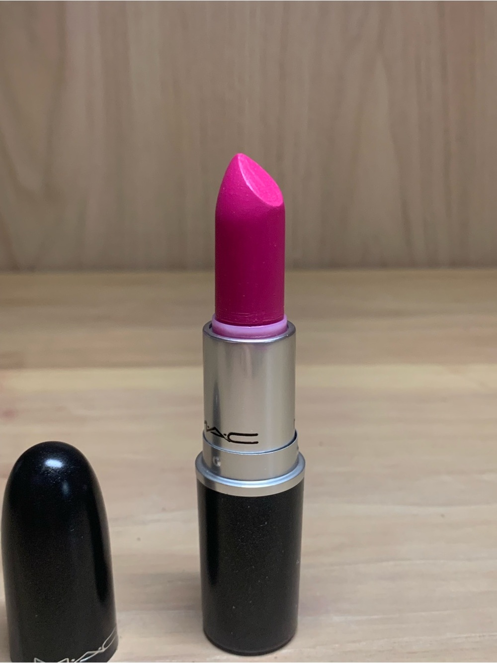MAC Girl About Town Amplified Lipstick Rare Discontinued Hot Pink